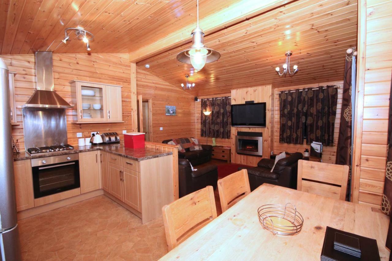 Balquhidder Braes Holiday Park Lochearnhead Bagian luar foto